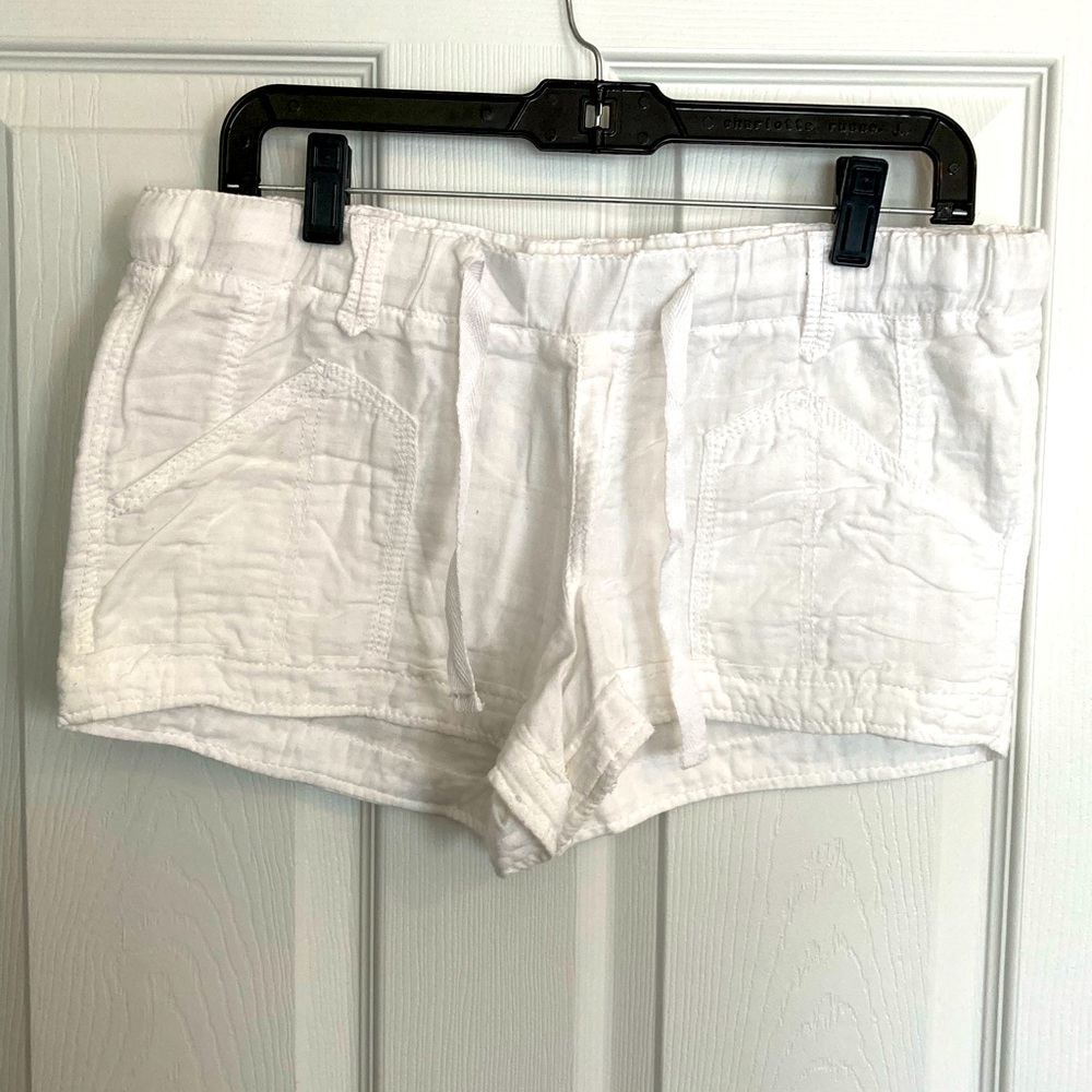 🛍5for$25: White shorts, super comfy - Picture 1 of 5